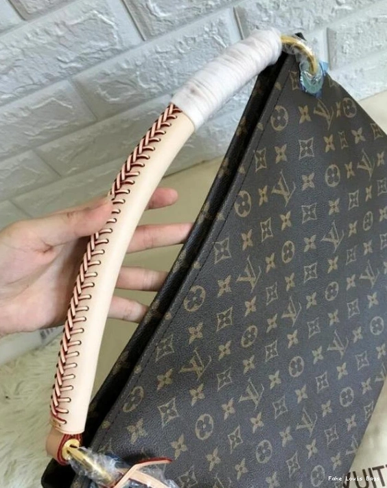 Fake Louis Bags BAG MM ARTSY LOUIS VUITTON 0806
